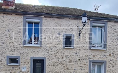 Maison de village atypique – 83 m² à vendre à Vert-Le-Petit